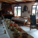 Décoration de la salle intérieur lors d'un évènement au Grizzly